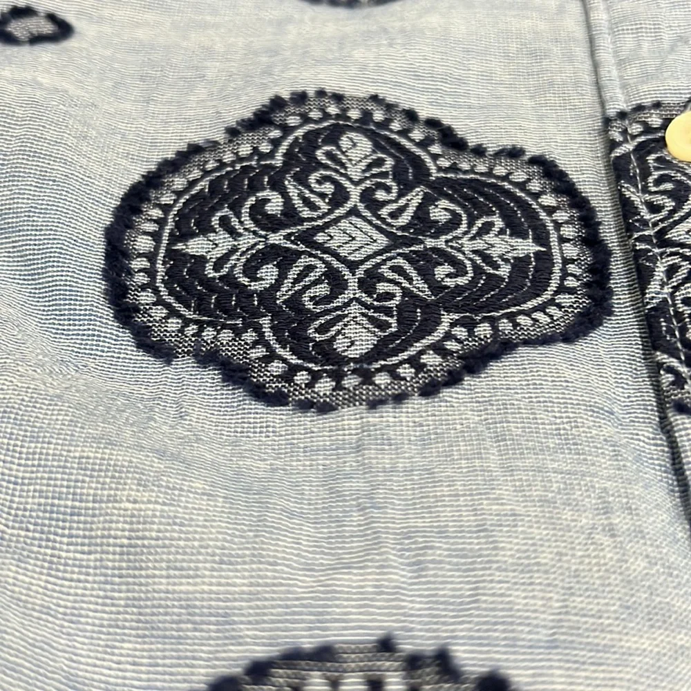 Blue patterned button down - Picture 2 of 4
